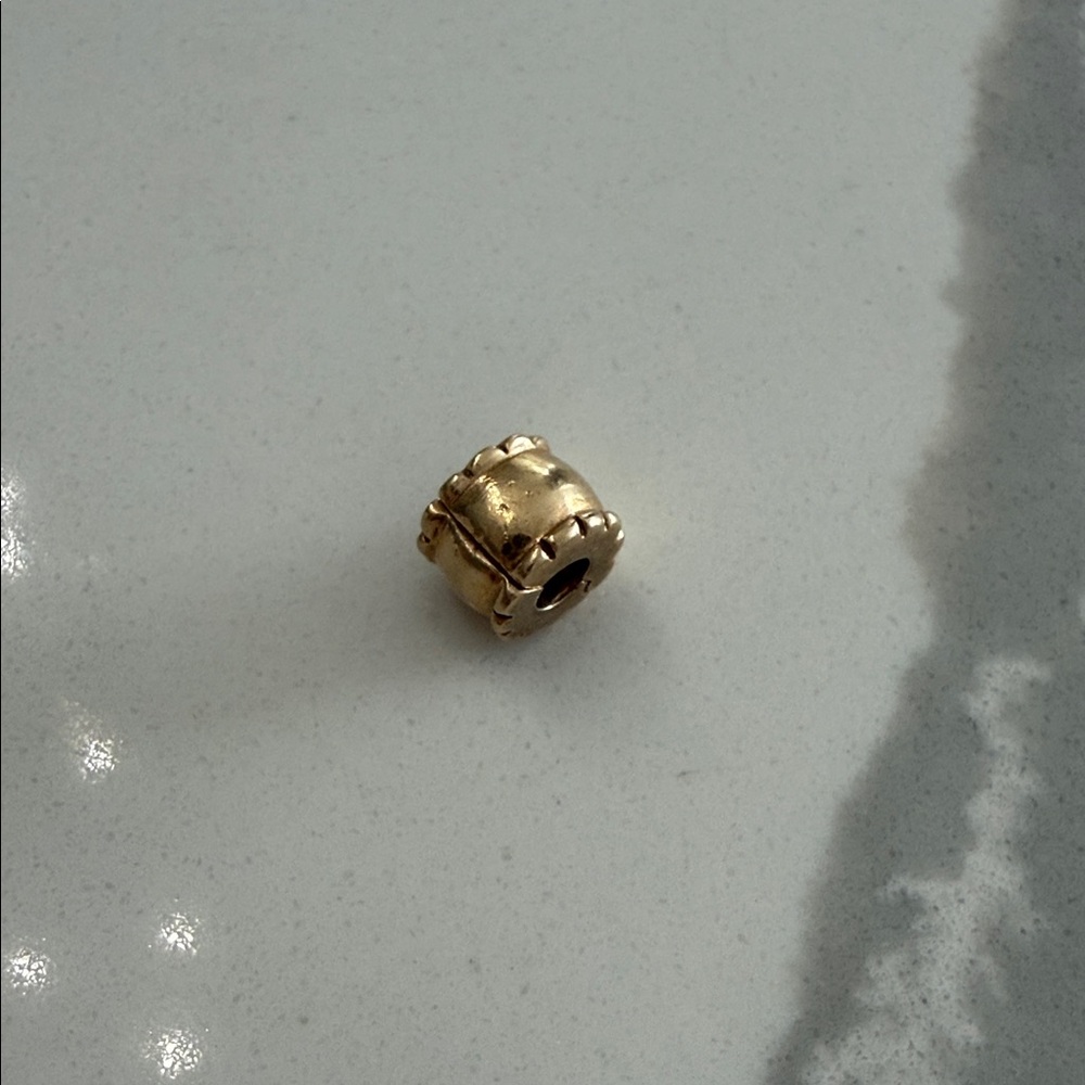 Pandora 14k solid gold clip charm